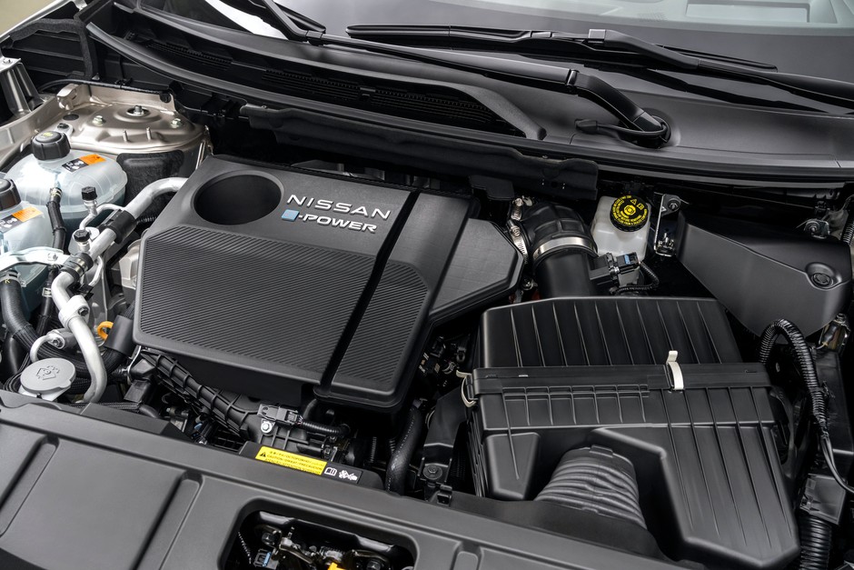Nissan X-Trail e-Power e-4ORCE 2022 r.