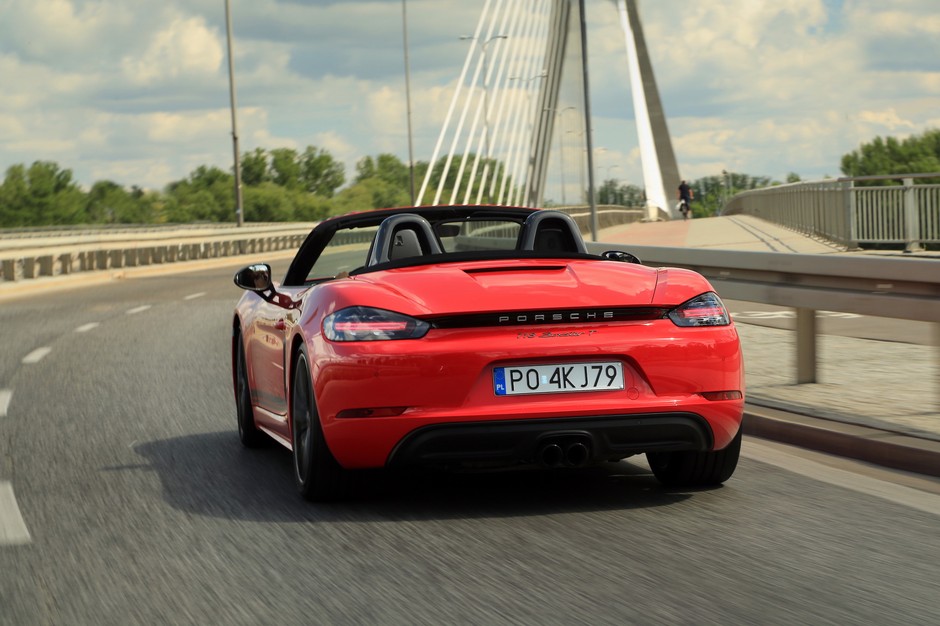 Porsche 718 Boxster T