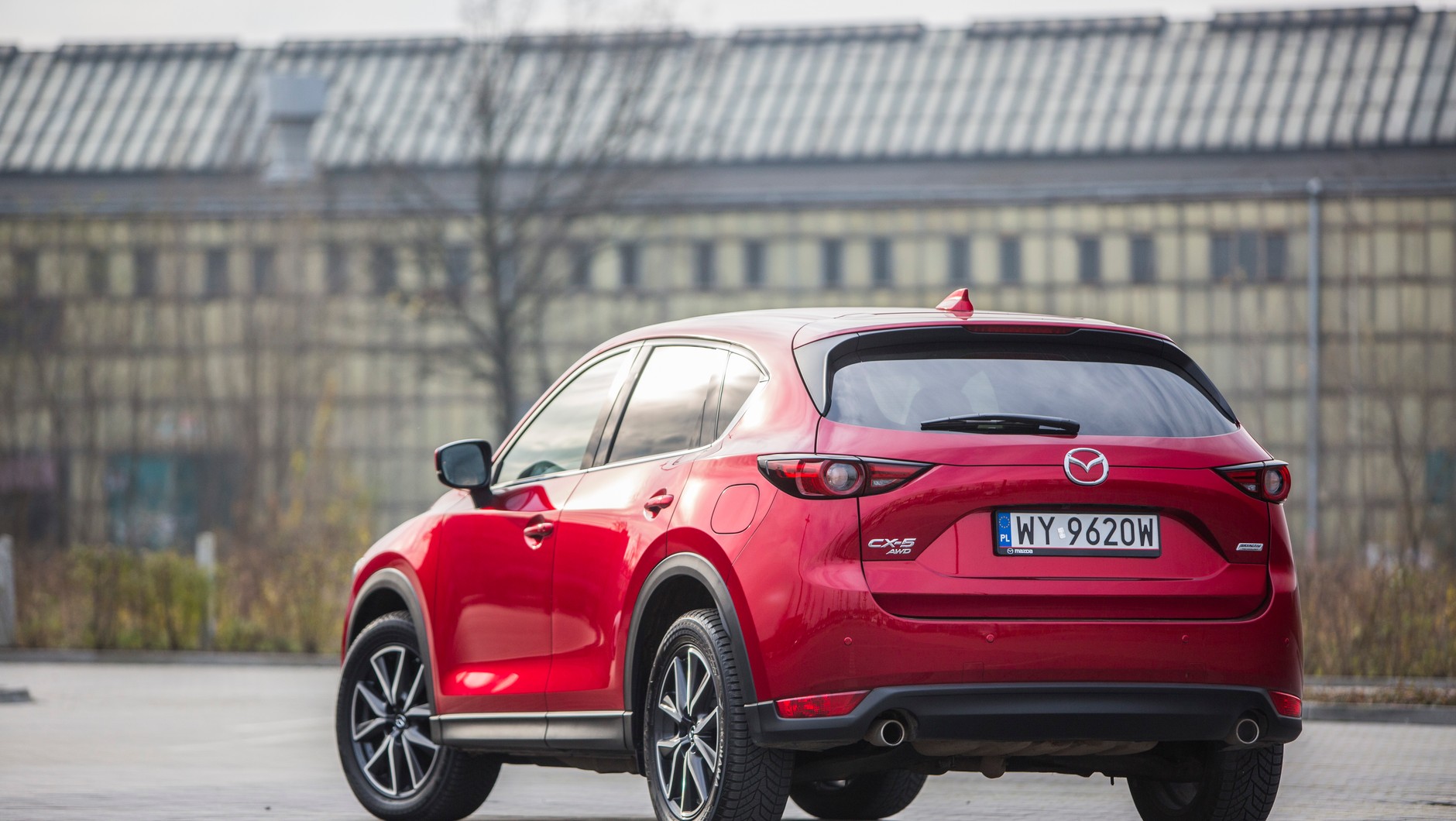Nowa Mazda CX-5 uzyskała najwyższą notę 
(5 gwiazdek) w crashteście Euro NCAP