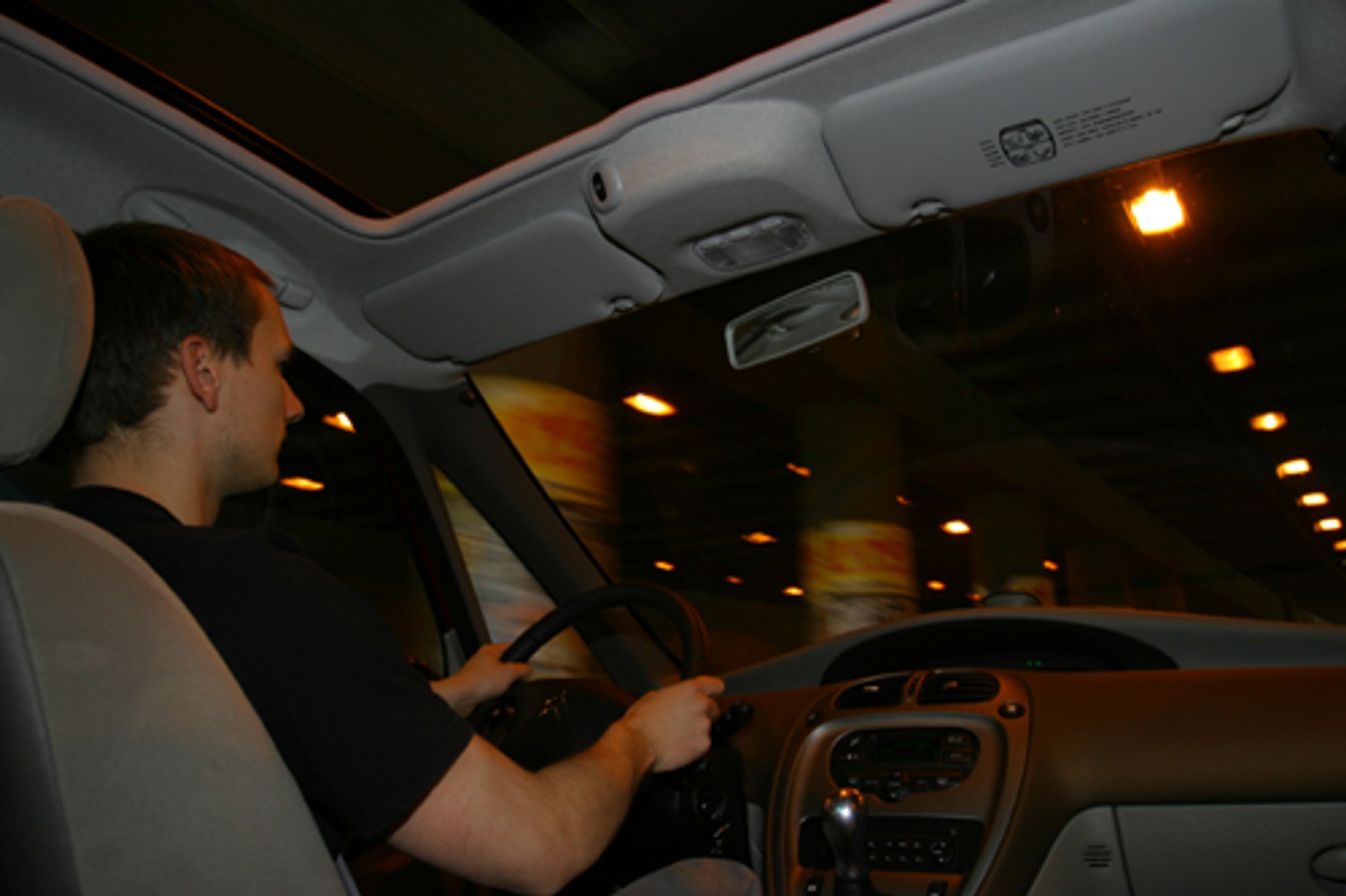 Okulary do auta. Czy da się widzieć więcej?