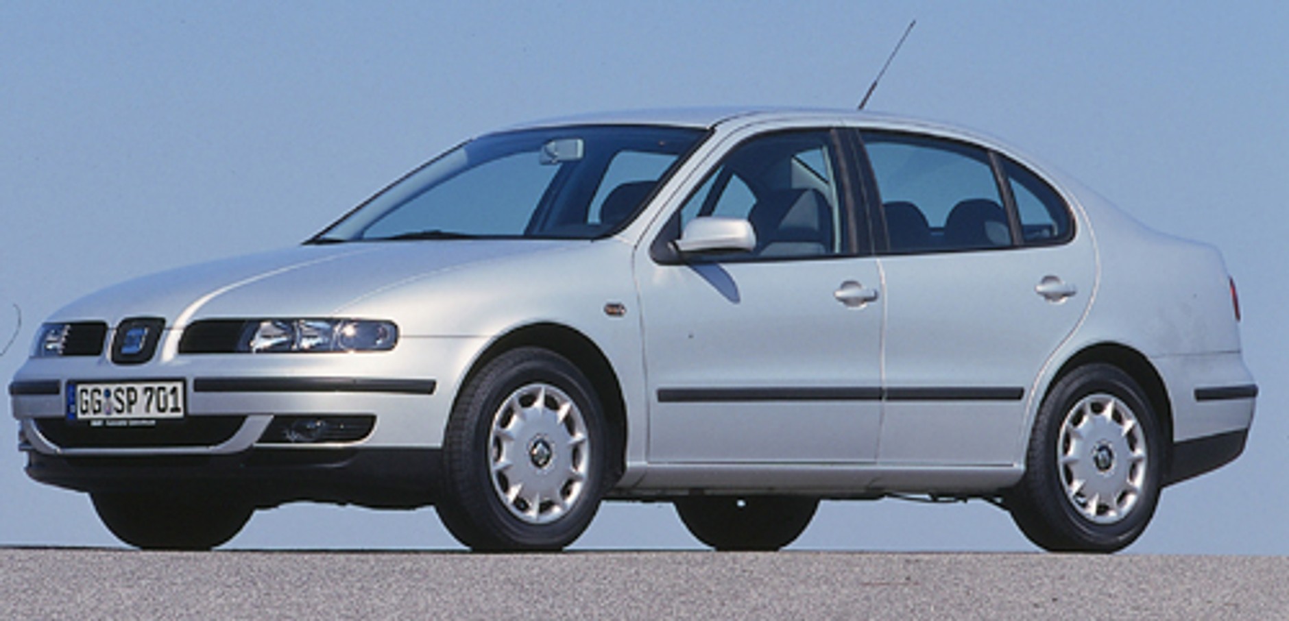 Ford Focus, Opel Astra II, Seat Toledo II, VW Bora - Który spodoba się rodzinie?