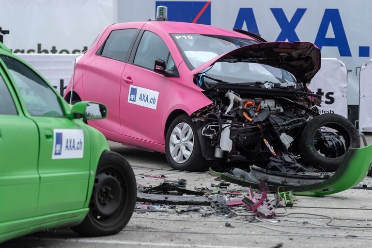Test zderzeniowy auta elektrycznego