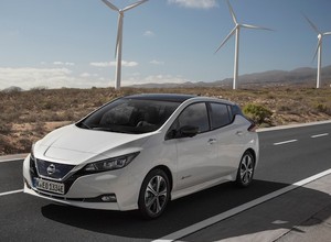 Elektryczny Nissan Leaf 2. generacji: znamy ceny i wyposażenie