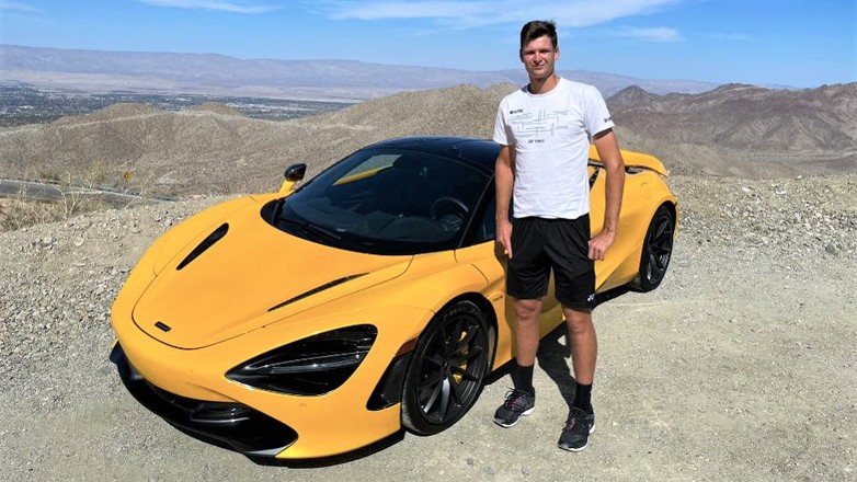 Hubert Hurkacz i McLaren 720S