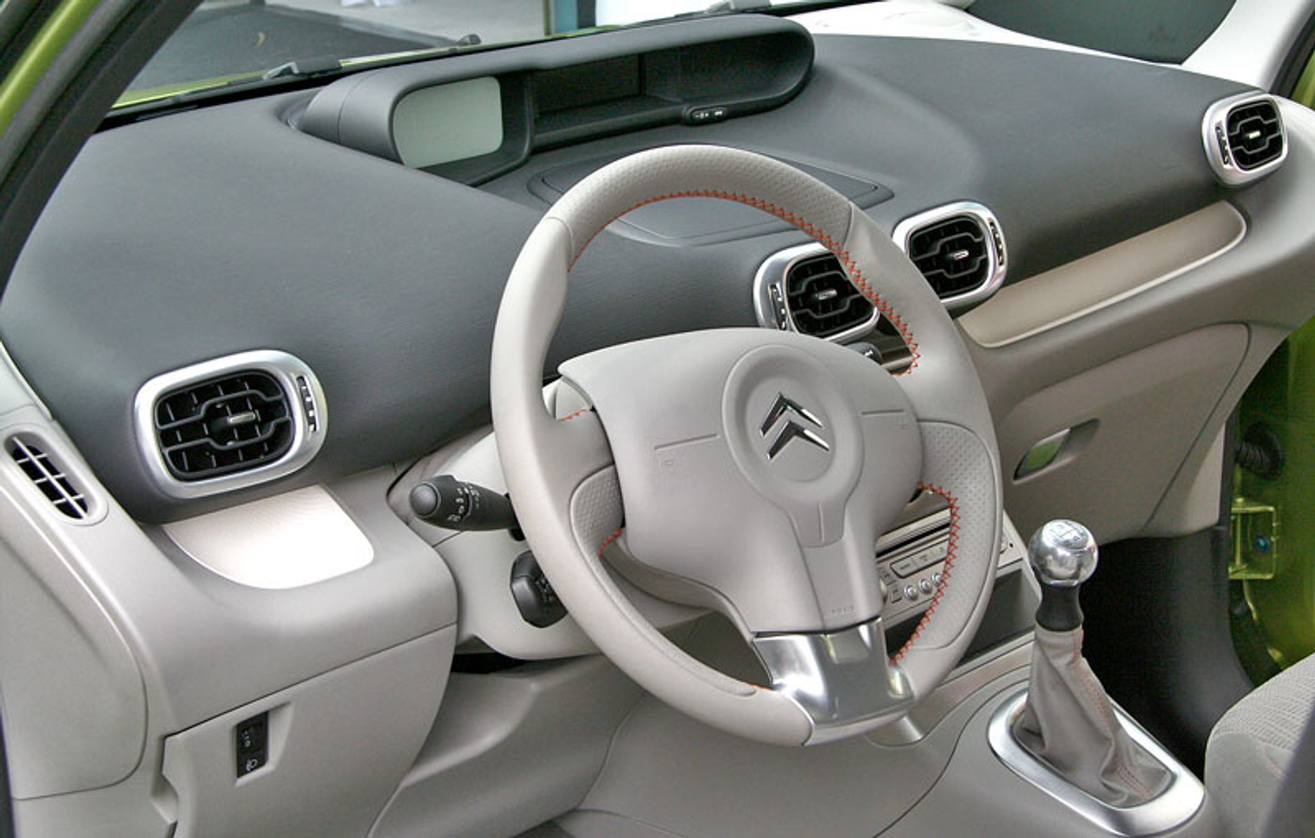 Citroën: C3 Picasso już w salonach w Polsce (ceny i dane techniczne)