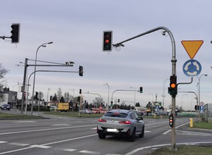 Jest takie rondo w Polsce, gdzie kierowcy zasłużyli na mandaty na 3,5 mln zł. Przez RedLight