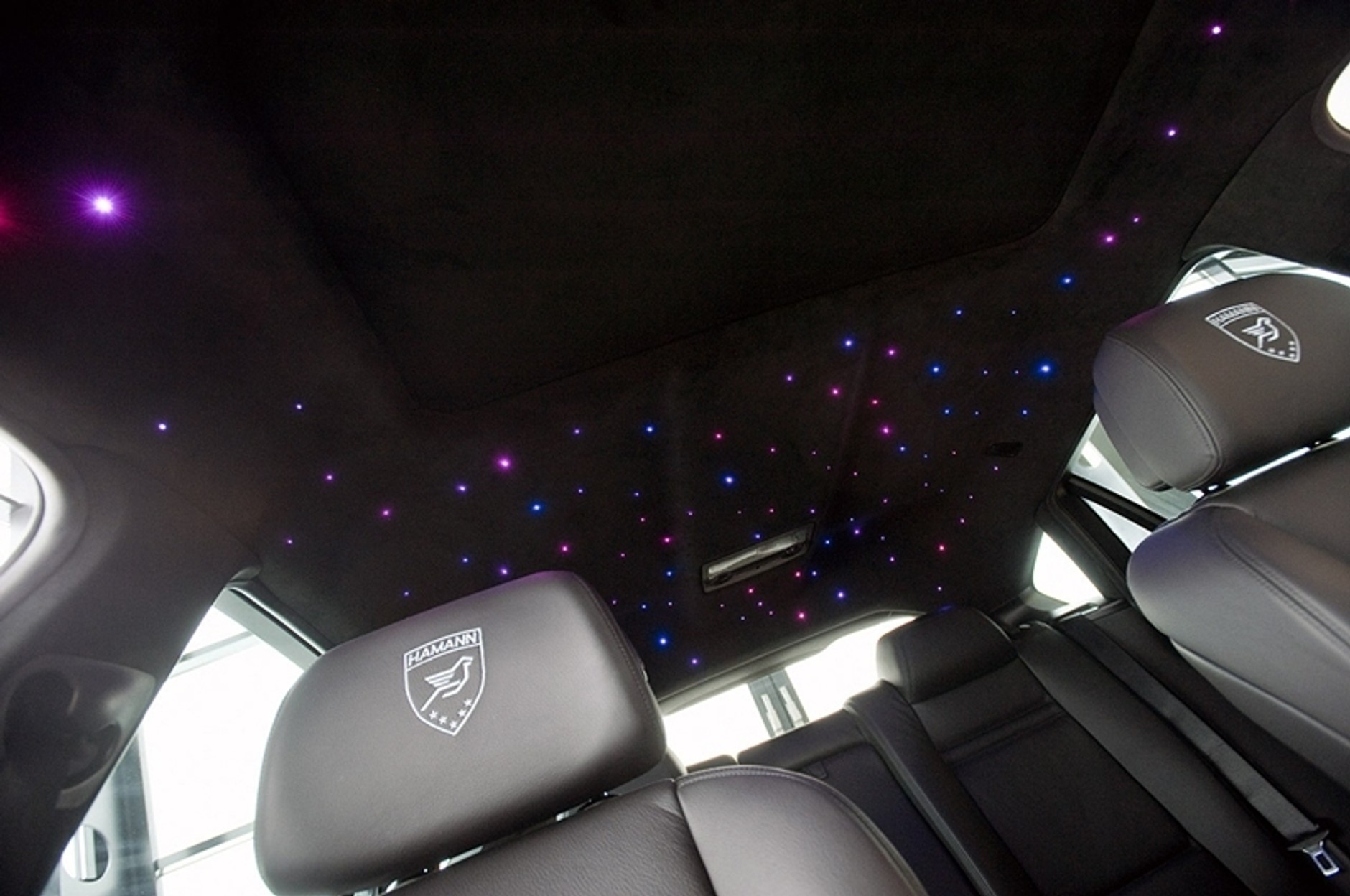 BMW X6 Tycoon Evo M ma gwiazdy na podsufitce