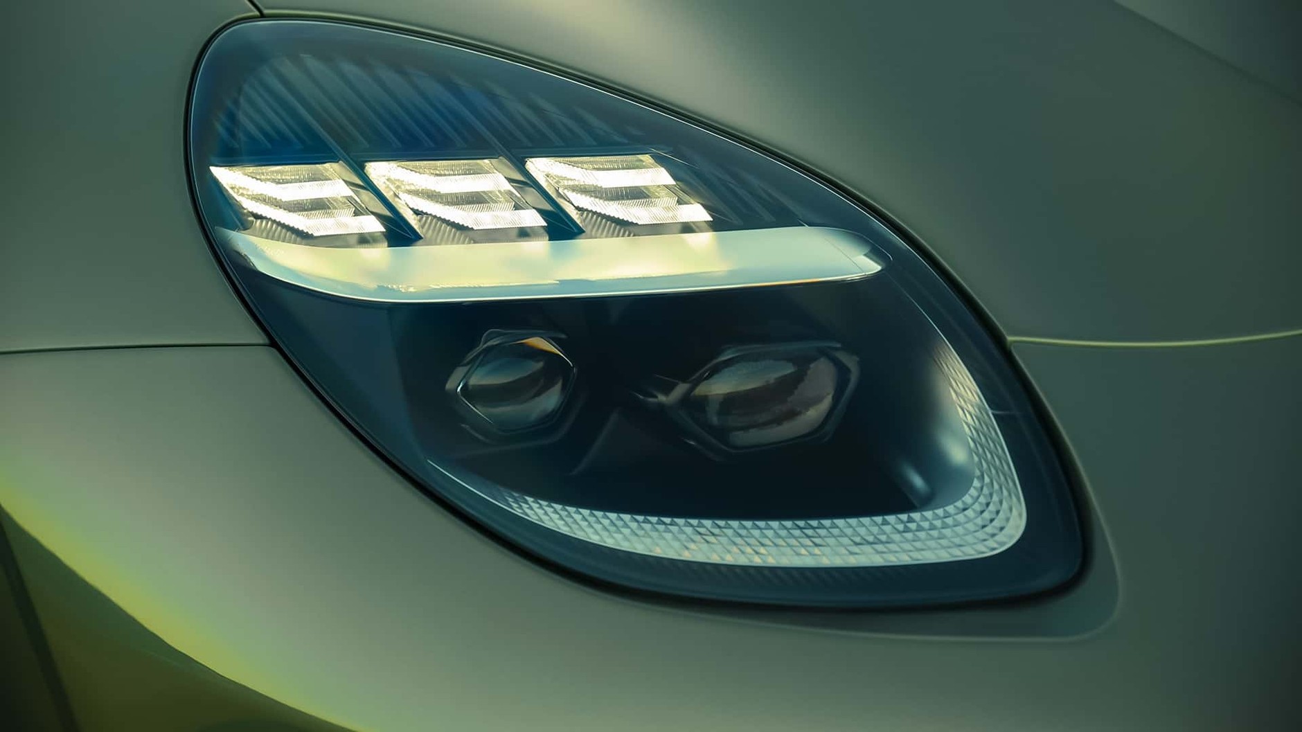 Aston Martin Vanquish Volante 2025