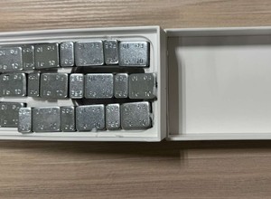 Zamówiła telefon w internecie. Otworzyła karton i od razu zgłosiła się na policję