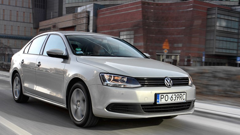 VW Jetta z napędem hybrydowym