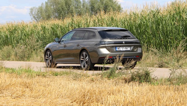 Peugeot 508 SW 2.0 BlueHDi 180 – odwaga czy szaleństwo?