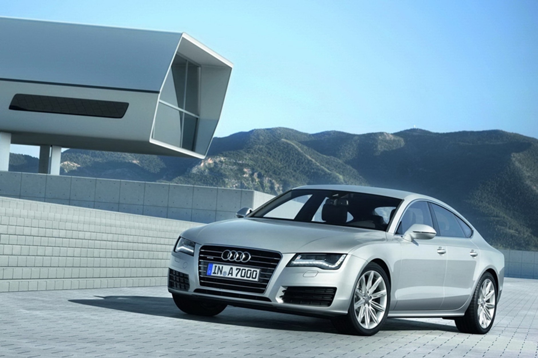 Auto A7 – to hatchback, a nie czterodrzwiowe coupé!