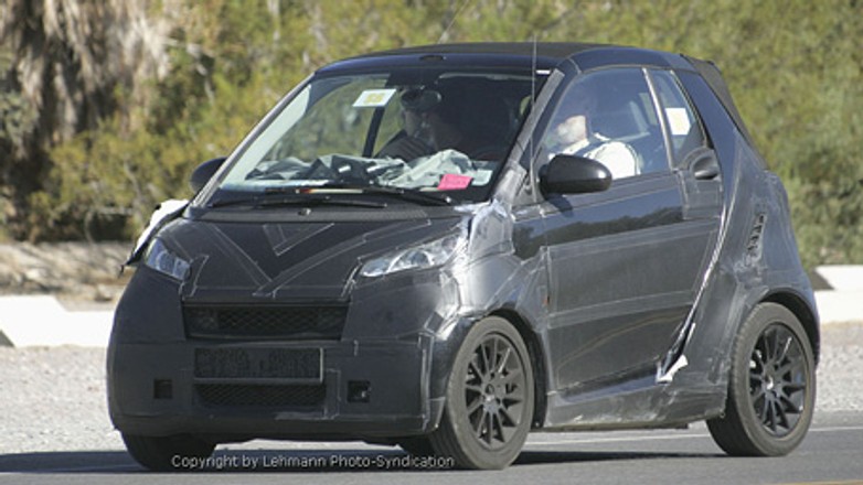 Zdjęcia szpiegowskie: Nowy Smart ForTwo urośnie o 20 cm