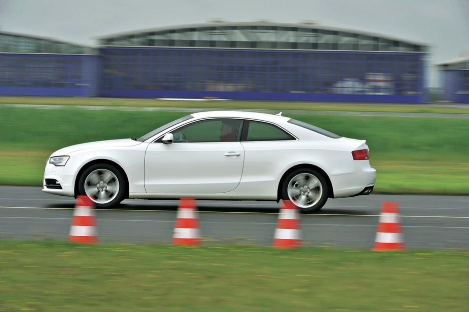 Audi A5, hamowanie