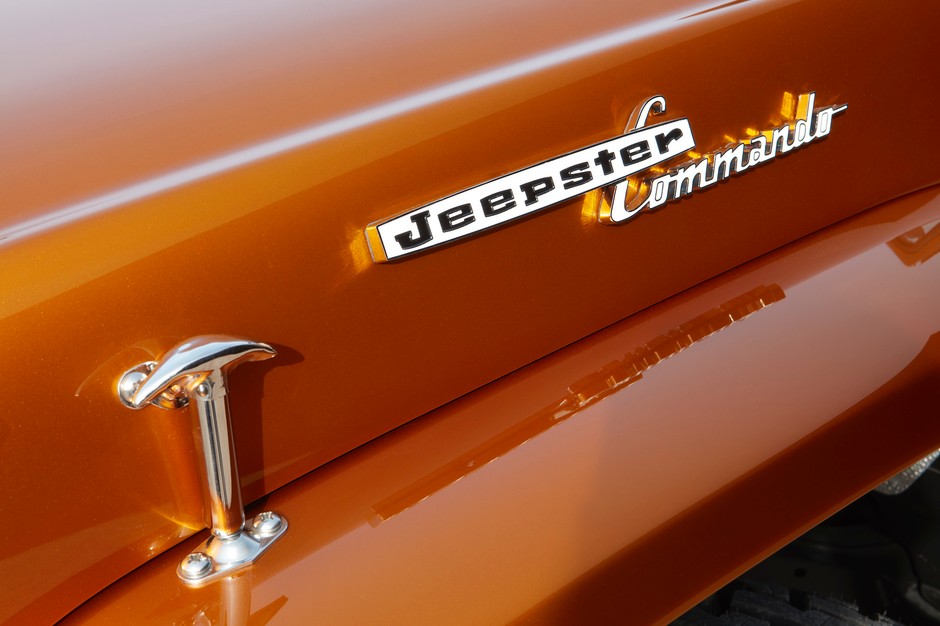 16 Jeepster Beach