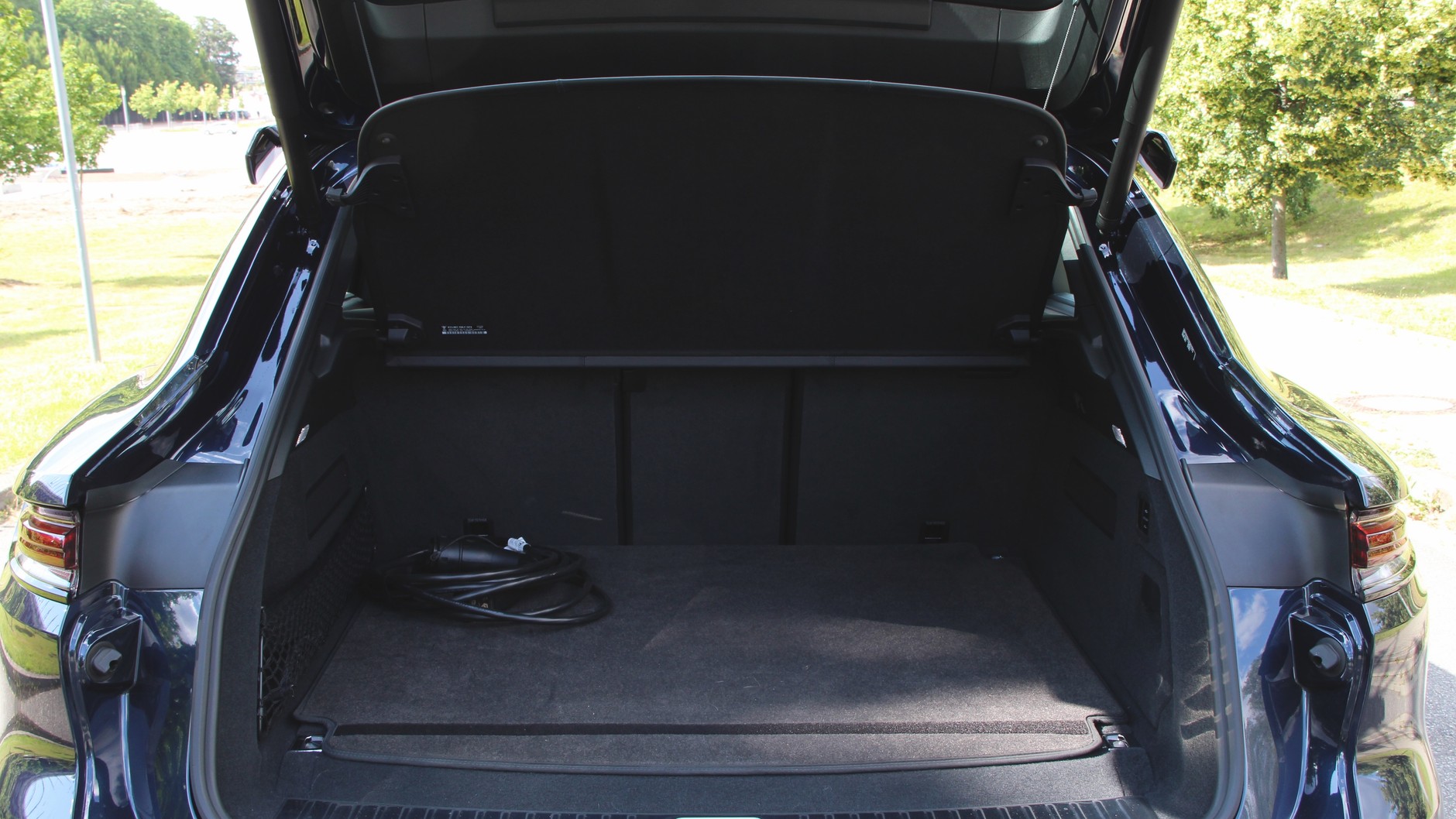 Porsche Cayenne Turbo E-Hybrid Coupe z pakietem GT