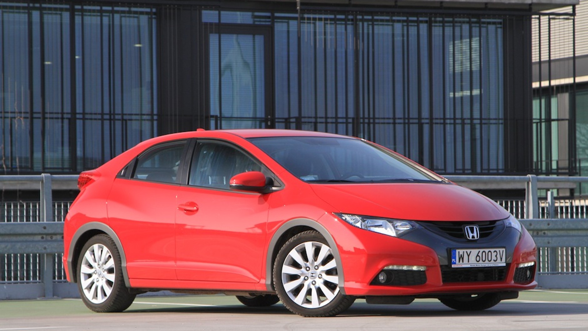 Honda Civic 1.8 kontra Mazda 3 2.0 | Test