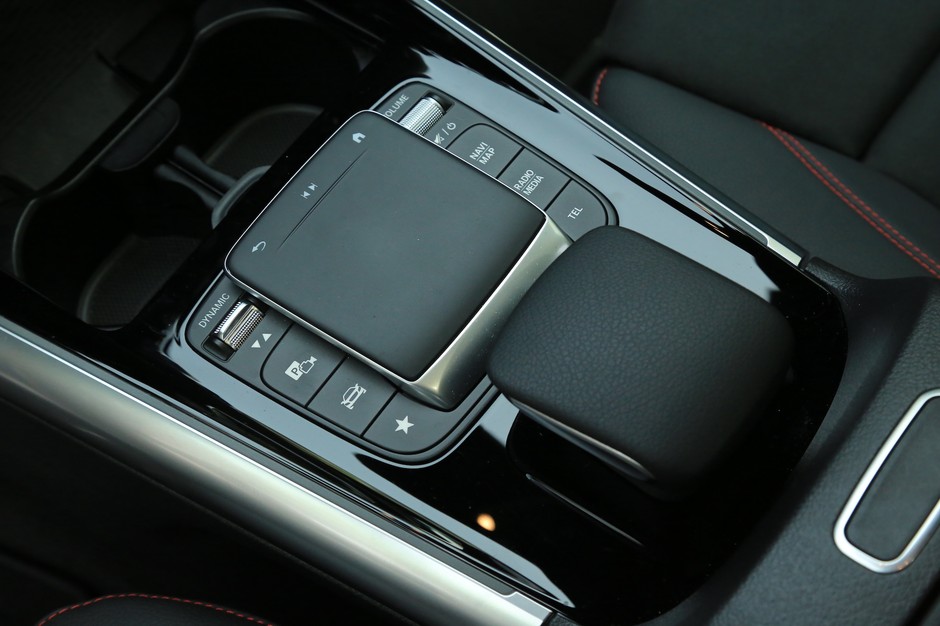 Mercedes EQA 250 (2021)