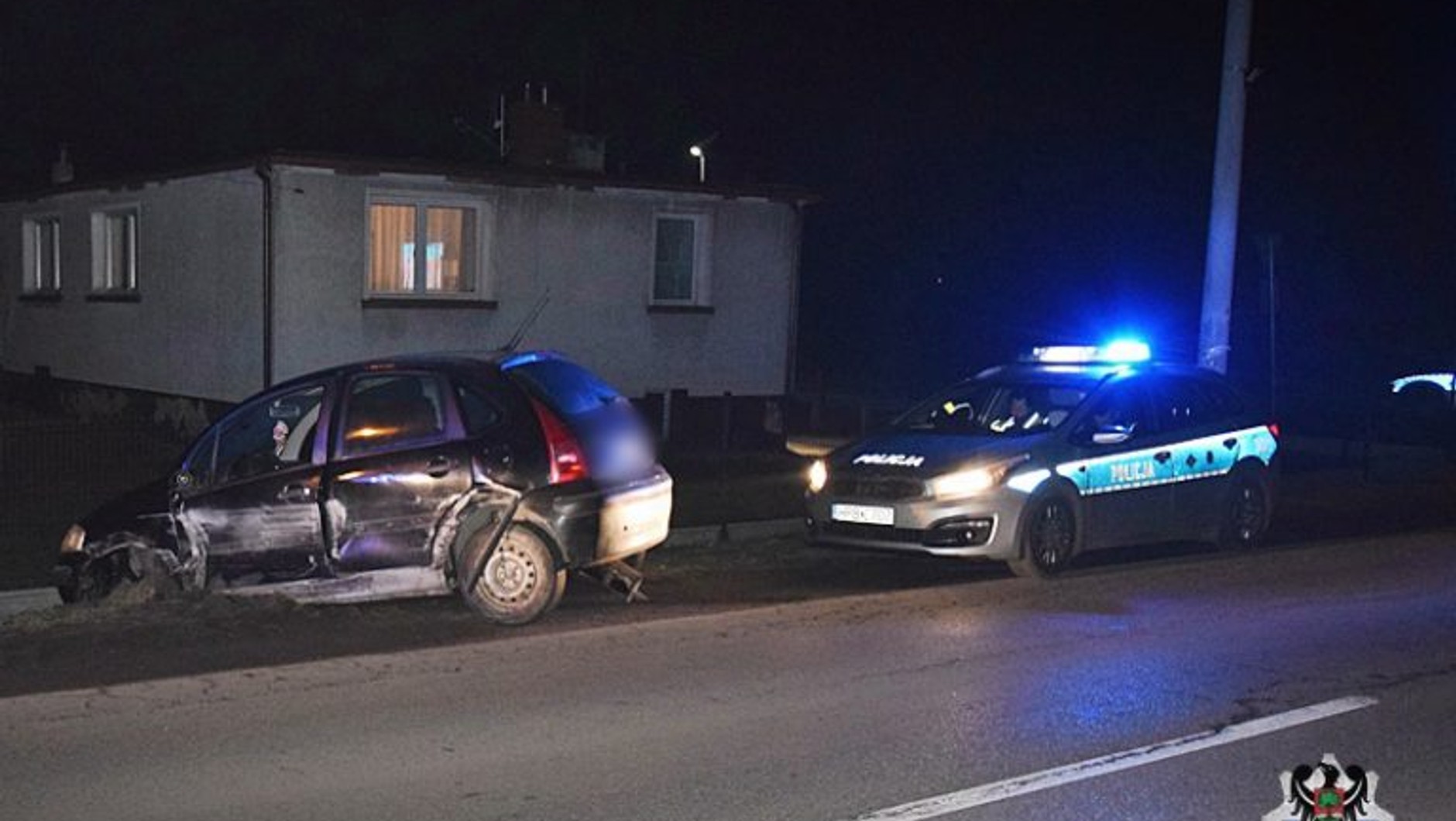 Kierowca postanowił uciec z miejsca wypadku