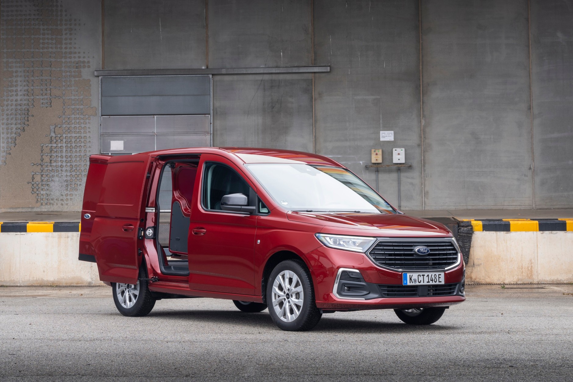 Ford Transit Connect PHEV