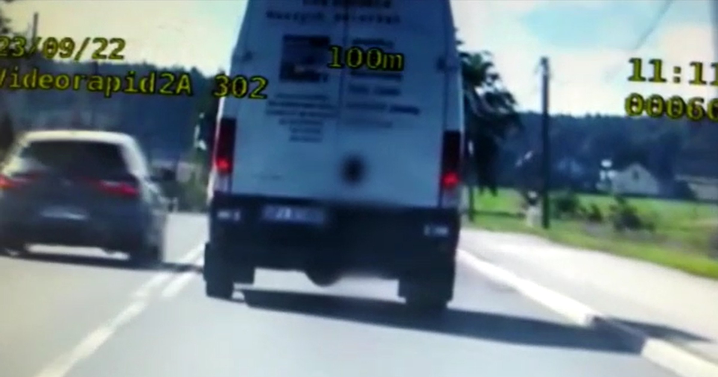 Kierowca Renault na odcinku 300 metrów zdołał dostać 25 punktów karnych