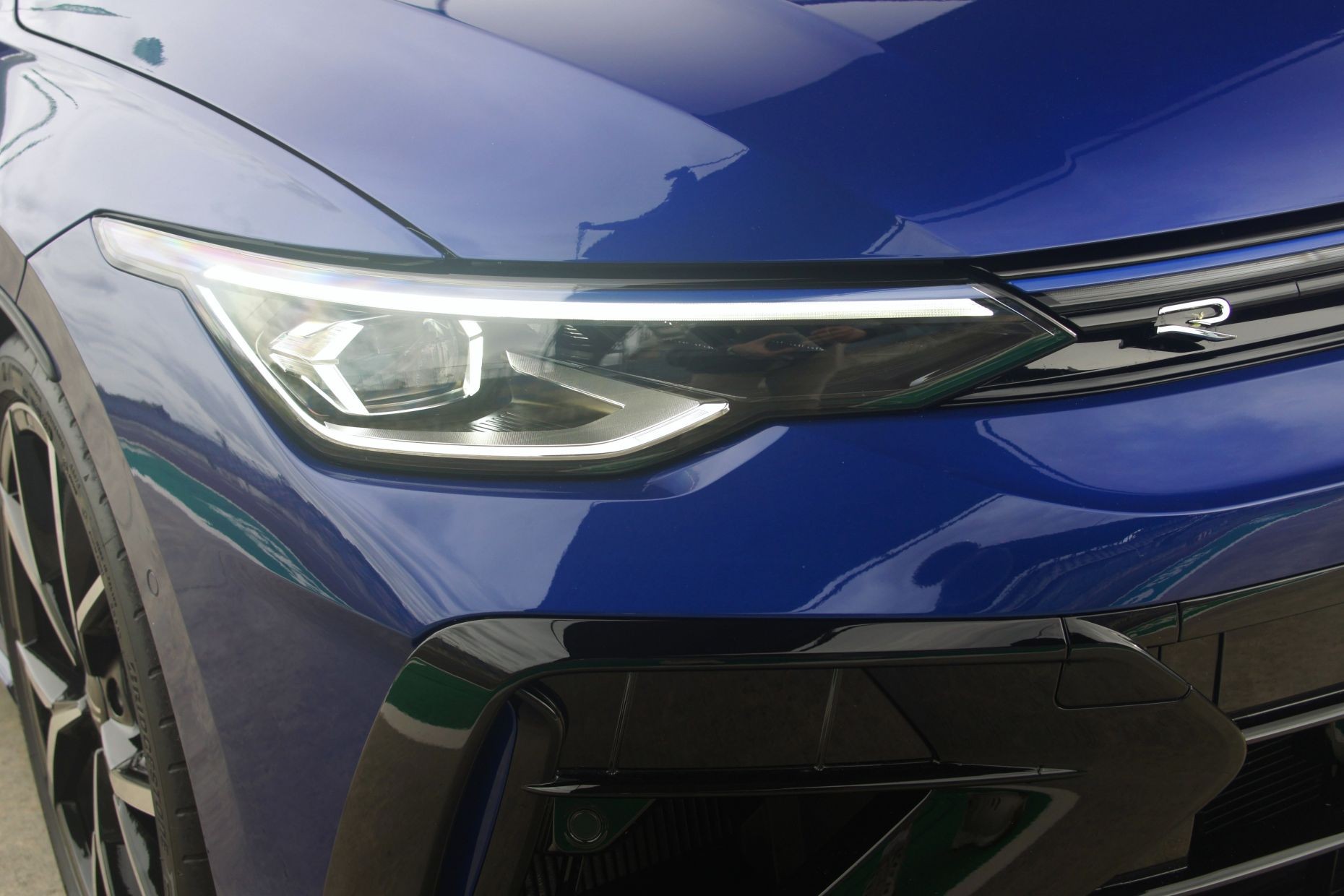 Volkswagen Golf R (2024)