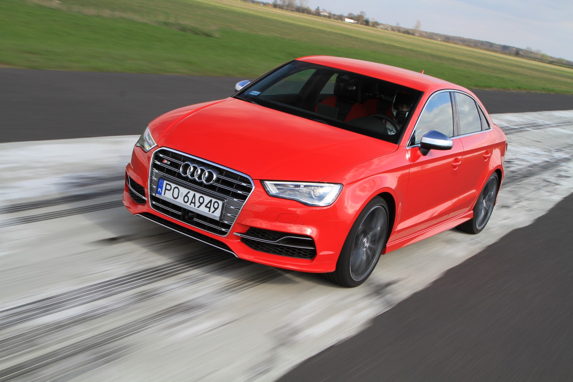 Audi S3 limousine z Kubą Giermaziakiem