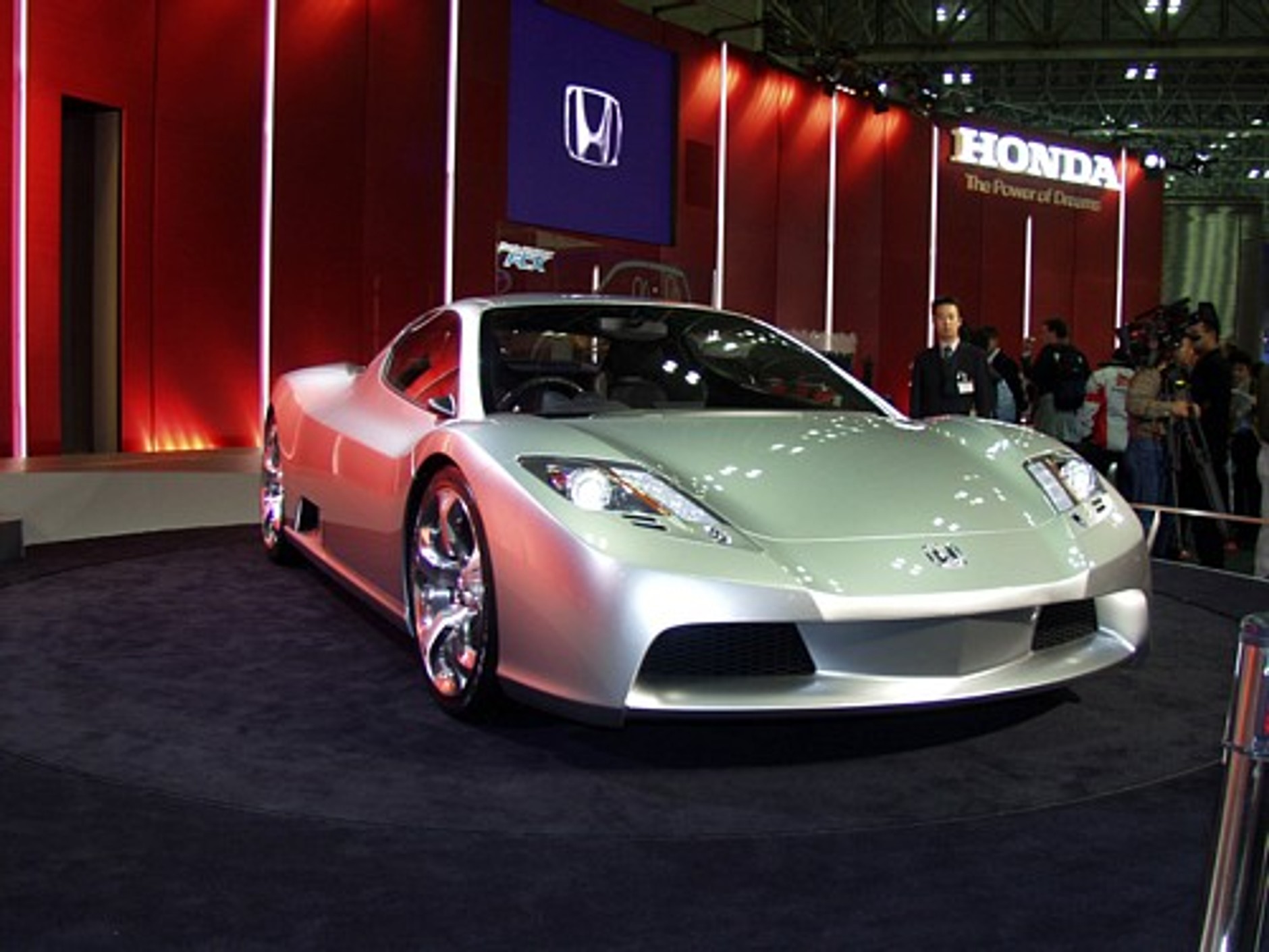 37 Tokyo Motor Show (23.10 - 05.11)