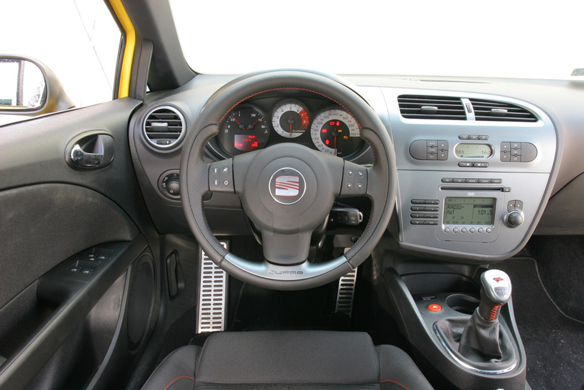 Honda Civic Type-R kontra Seat Leon Cupra, Renault Megane RS: porównanie sportowych kompaktów