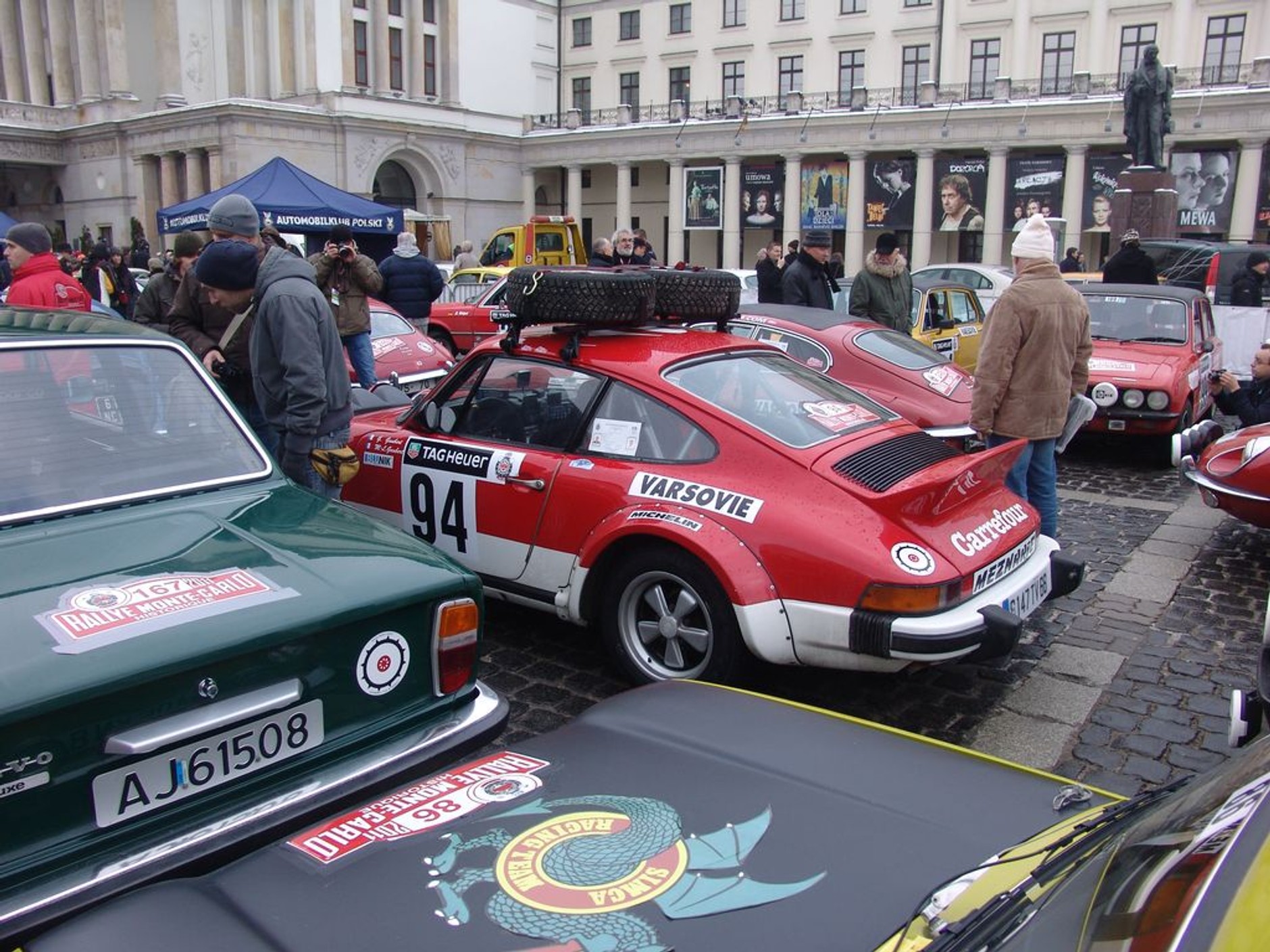 Rajd Monte-Carlo Historique 2011: wystartowali z Warszawy, pokonają 4100 km