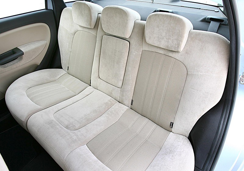 Autobest 2008: Kia Cee’d i Mazda 2 zdeterminowane przez Fiata Linea