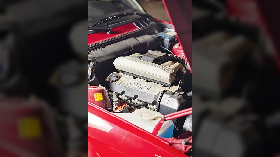 BMW E30 różnorodność jednostek napędowych
