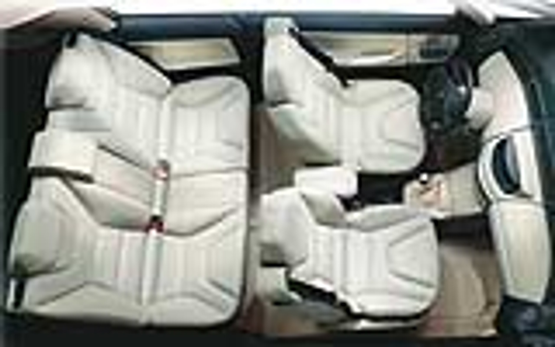 Wyprzedza mody i style