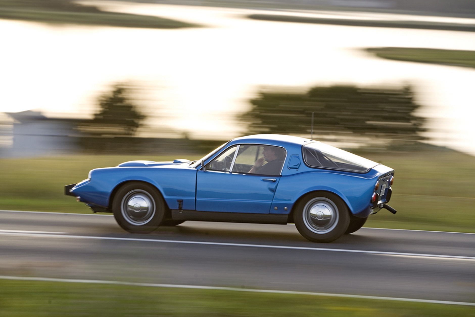 Koniec legendarnej szwedzkiej marki - Żegnaj, Saabie!