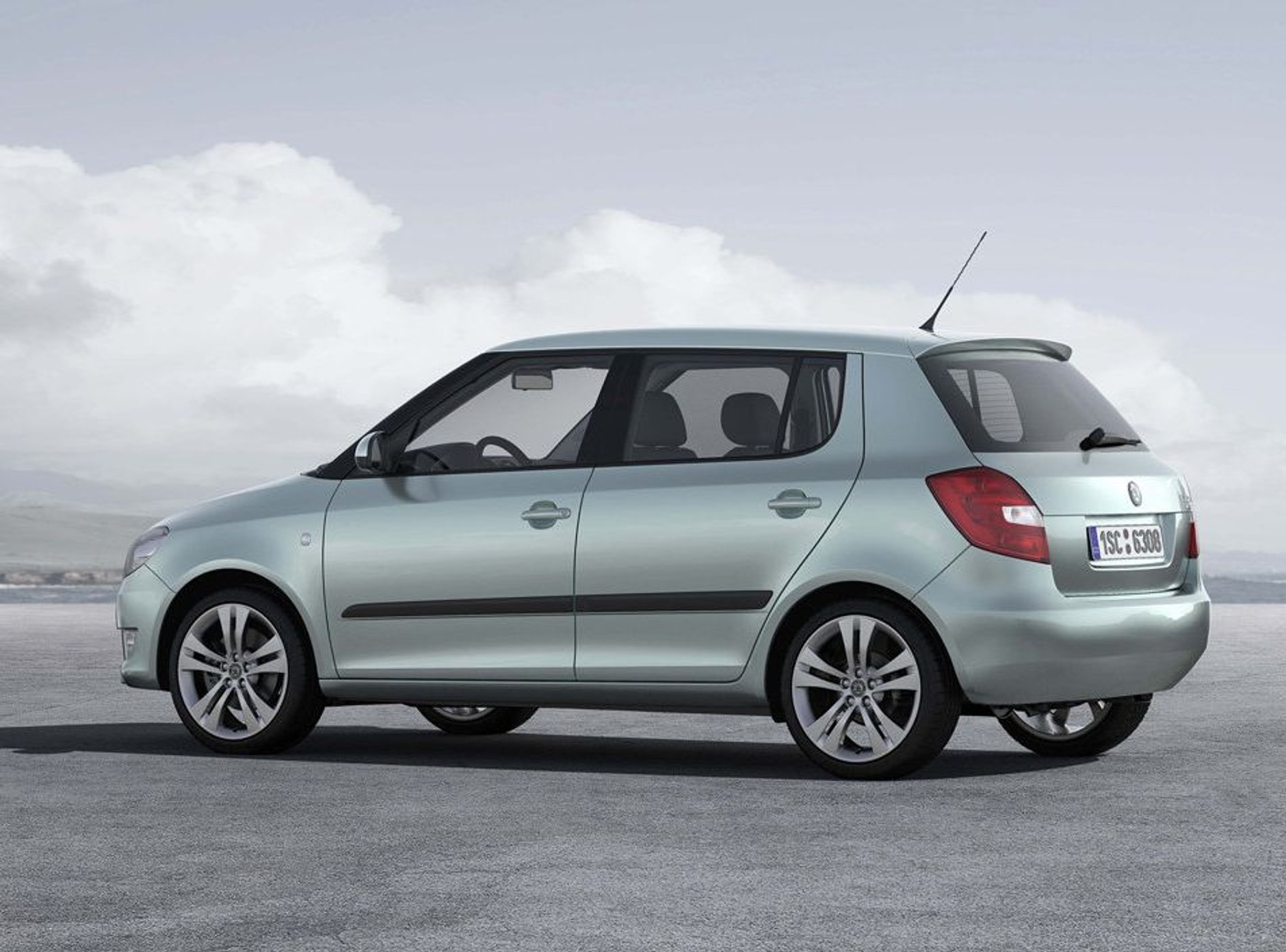 Nowa Skoda Fabia rok modelowy 2011