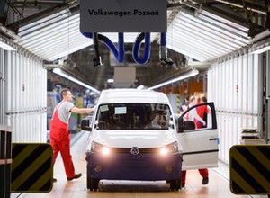 Opel w Polsce zwalnia, a Volkswagen inwestuje i zatrudnia
