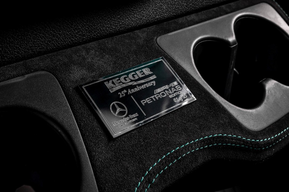 Mercedes Sprinter Petronas Edition Kegger