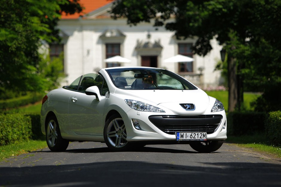 Peugeot 308 CC: Bez dachu z dieslem? Czemu nie!
