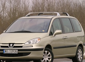 Peugeot 807 2.2 HDI - Słabeusz z pozoru