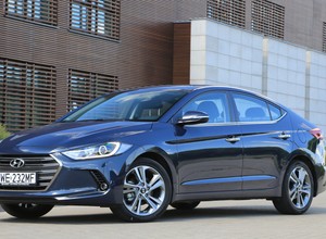Hyundai Elantra – poprawny sedan | TEST