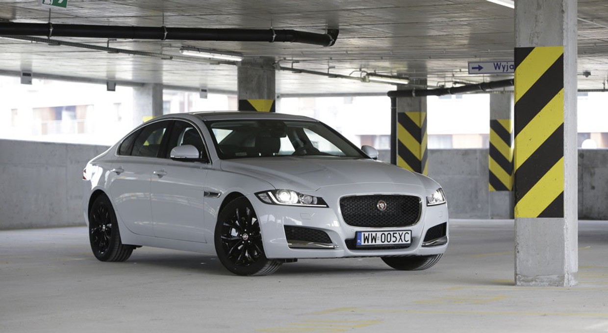 Jaguar XF - prowadzenie ponad komfort