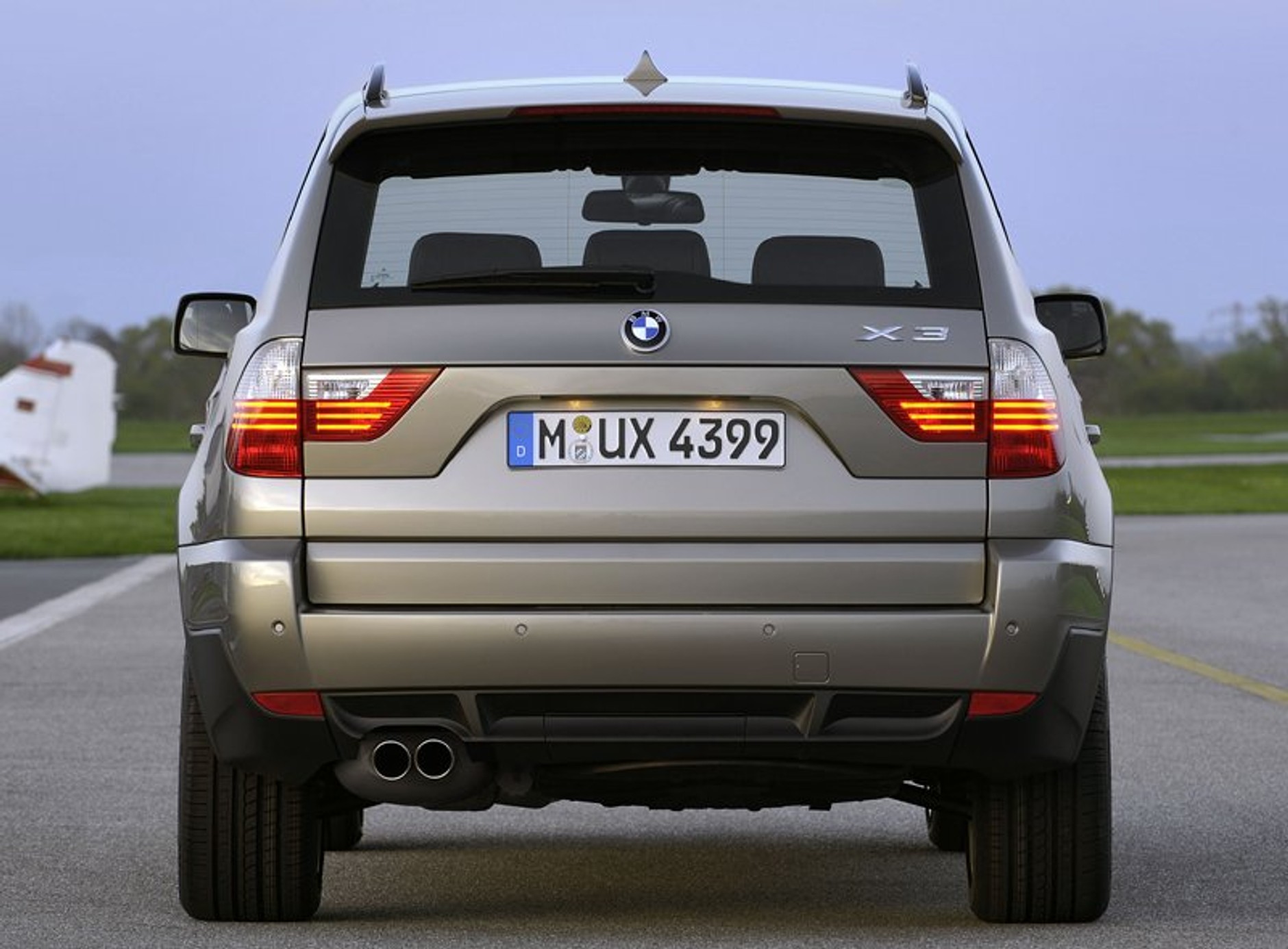 BMW X3 po face liftingu z nowym silnikiem twin turbo