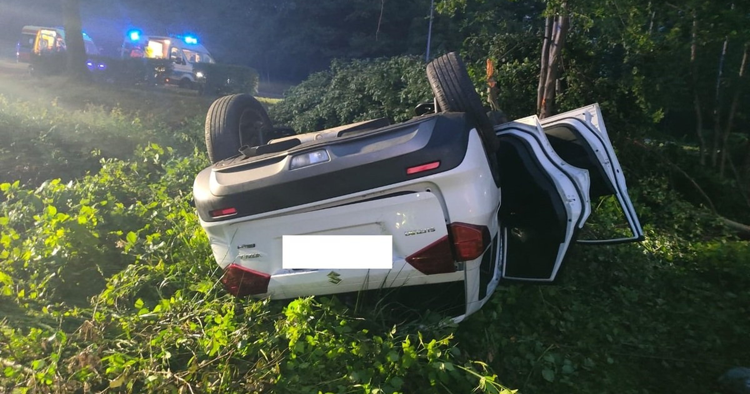 Stracił panowanie i uderzył w drzewo. Tragedia w Jastrzębiu-Zdroju