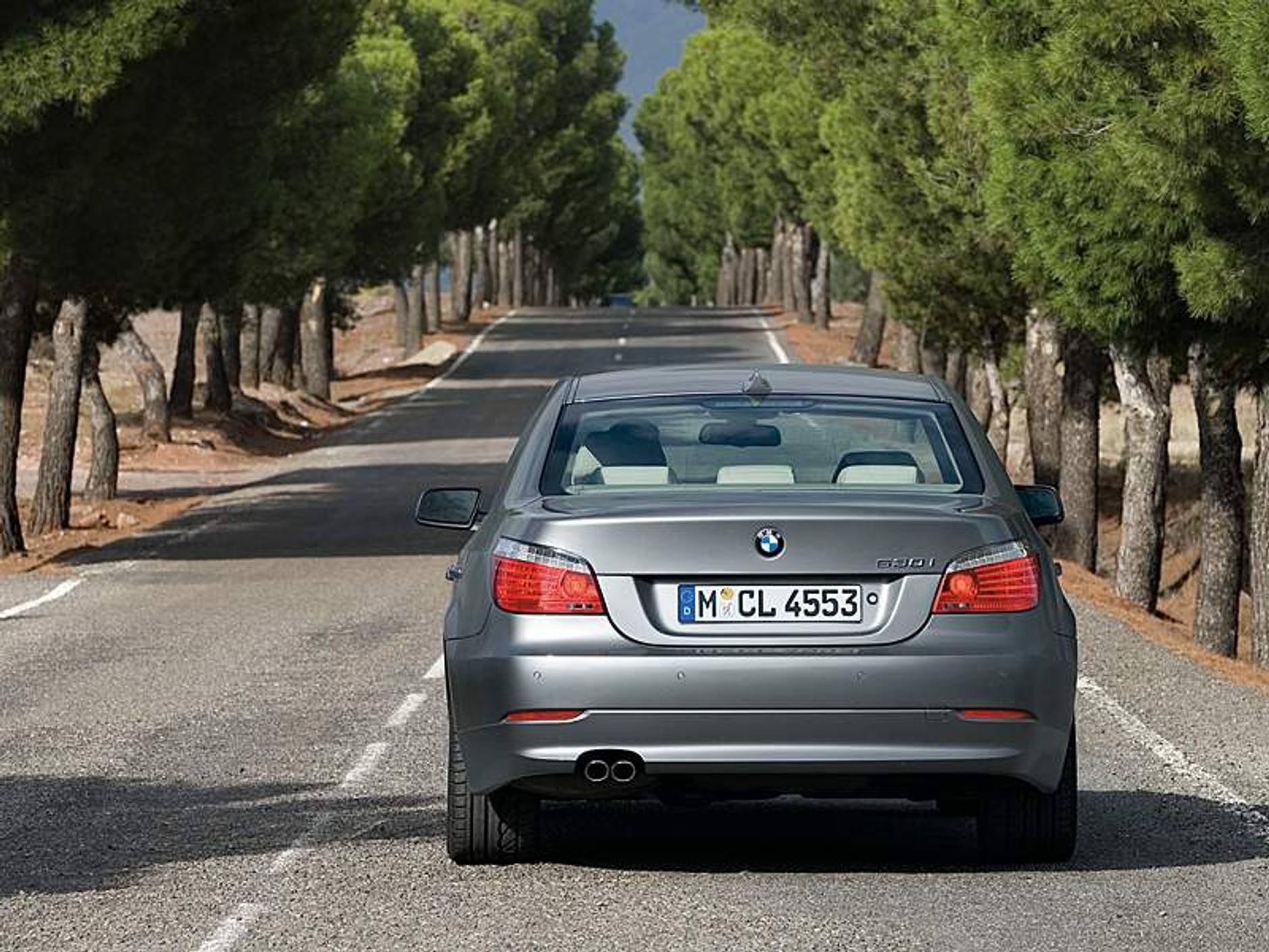 BMW 5: facelifting na półmetku (video)
