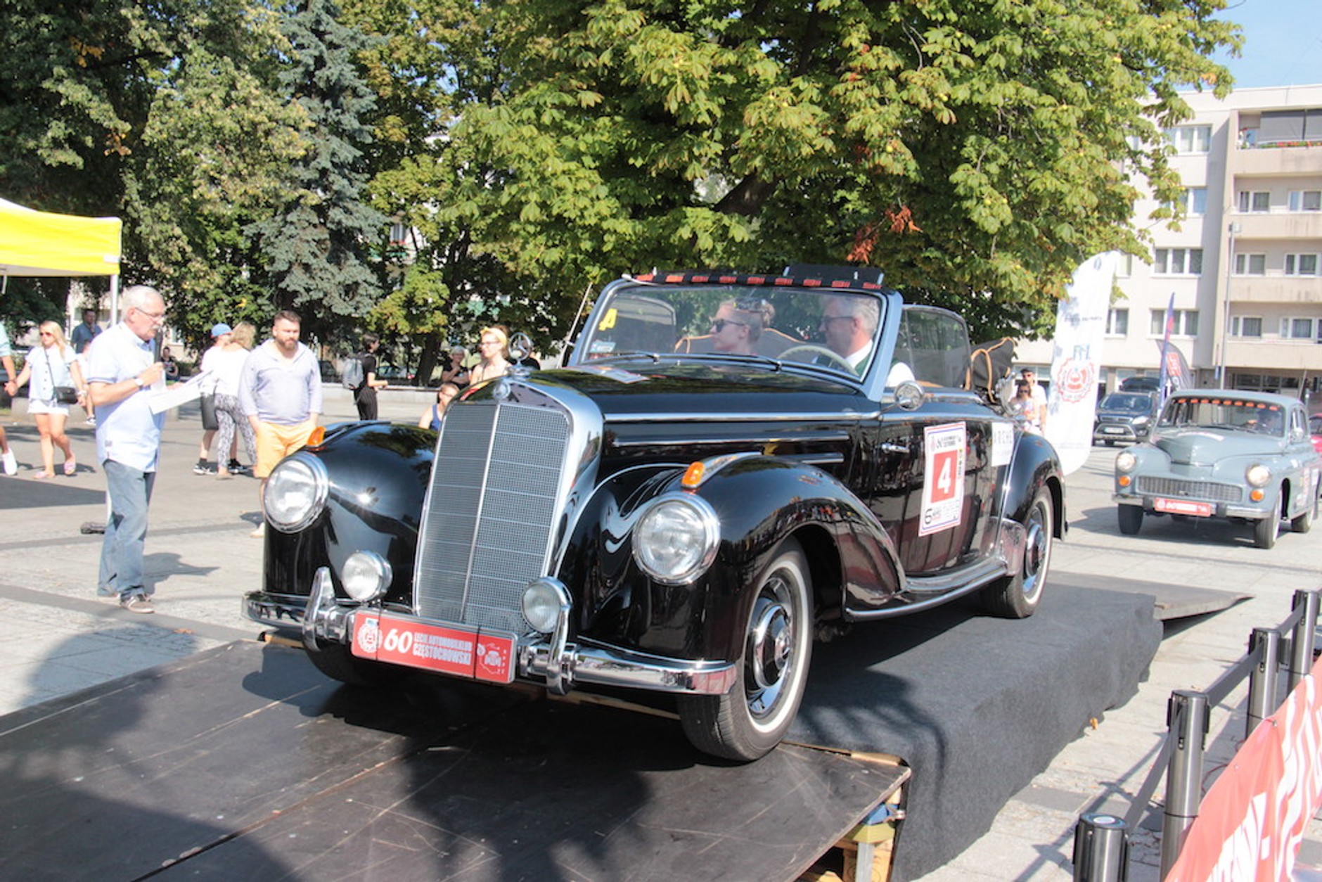 Klasyki w Częstochowie. Konkurs elegancji na rynku