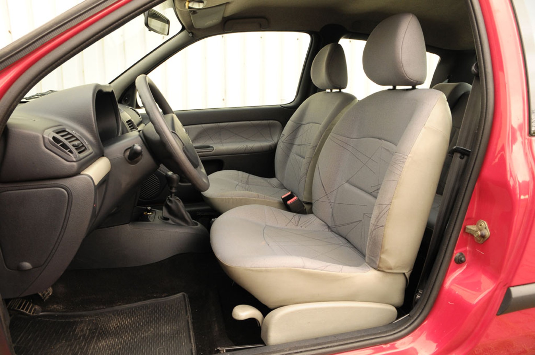 Renault Clio II 1.2: złoty środek między ceną a trwałością