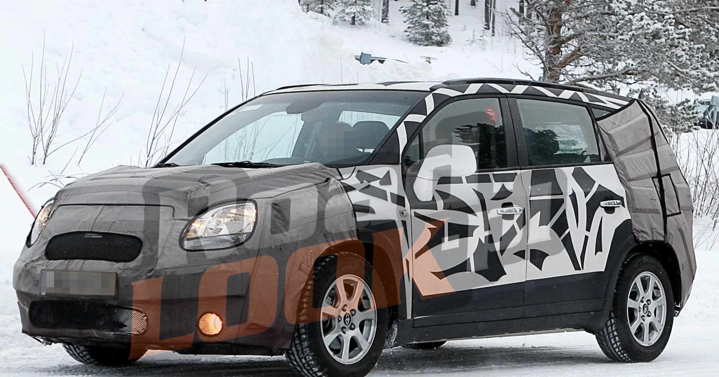 Zdjęcia szpiegowskie: Chevrolet Orlando w sprzedaży od 2012 roku