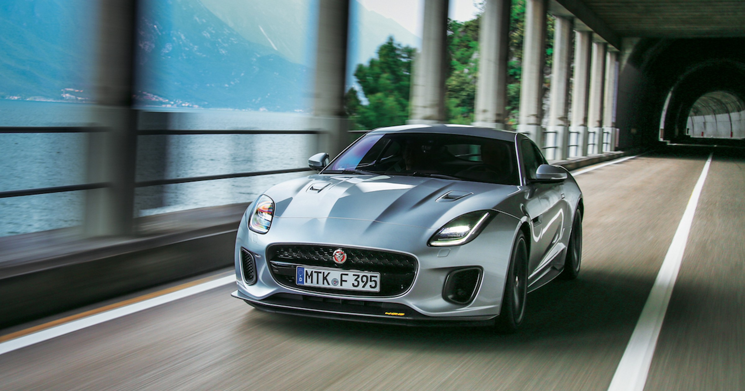 Jaguar F-Type 400 Sport