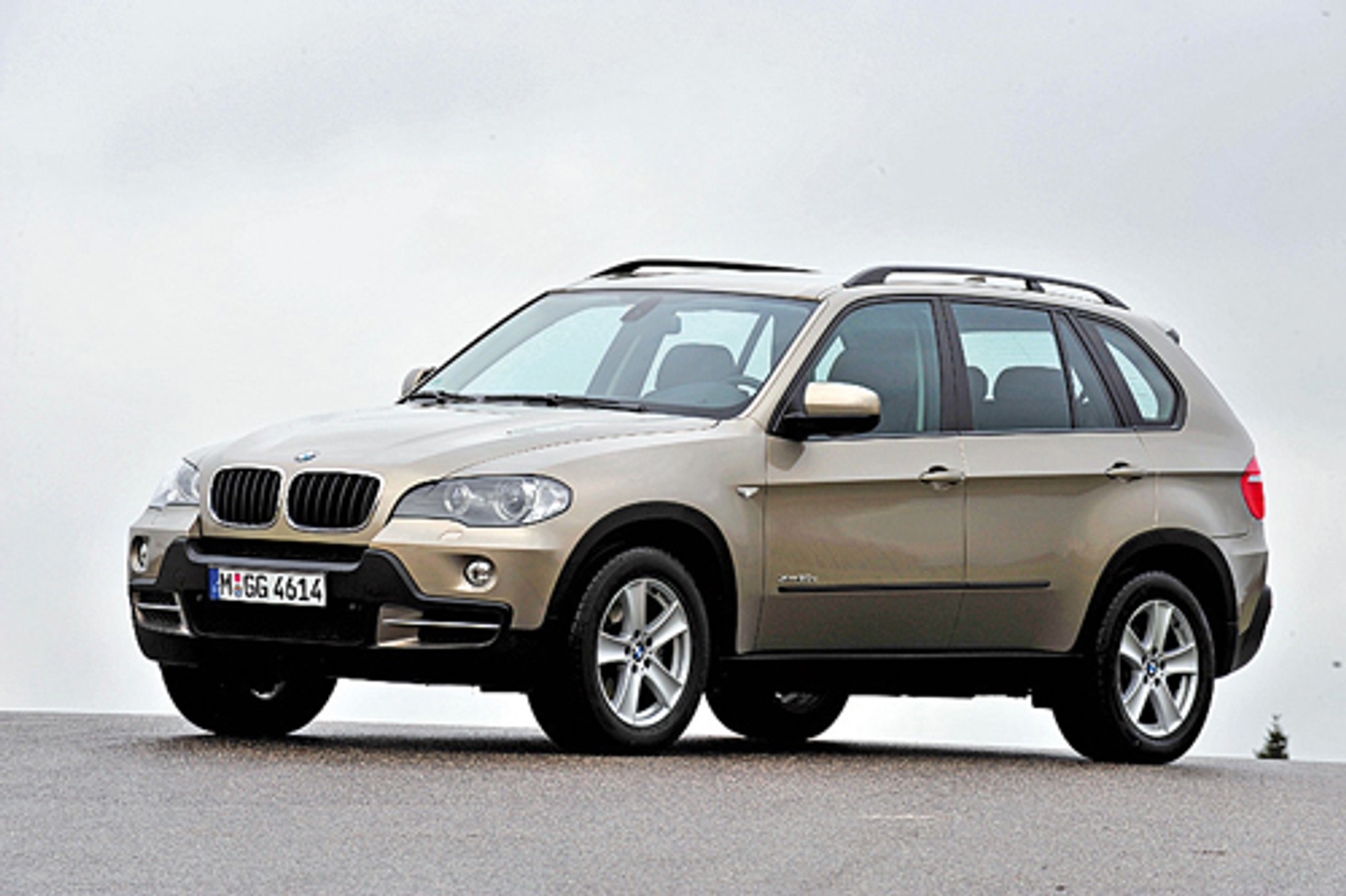 Luksusowe SUV-y z silnikami diesla: BMW X5 kontra Volkswagen Touareg, Porsche Cayenne, Mercedes ML i Audi Q7