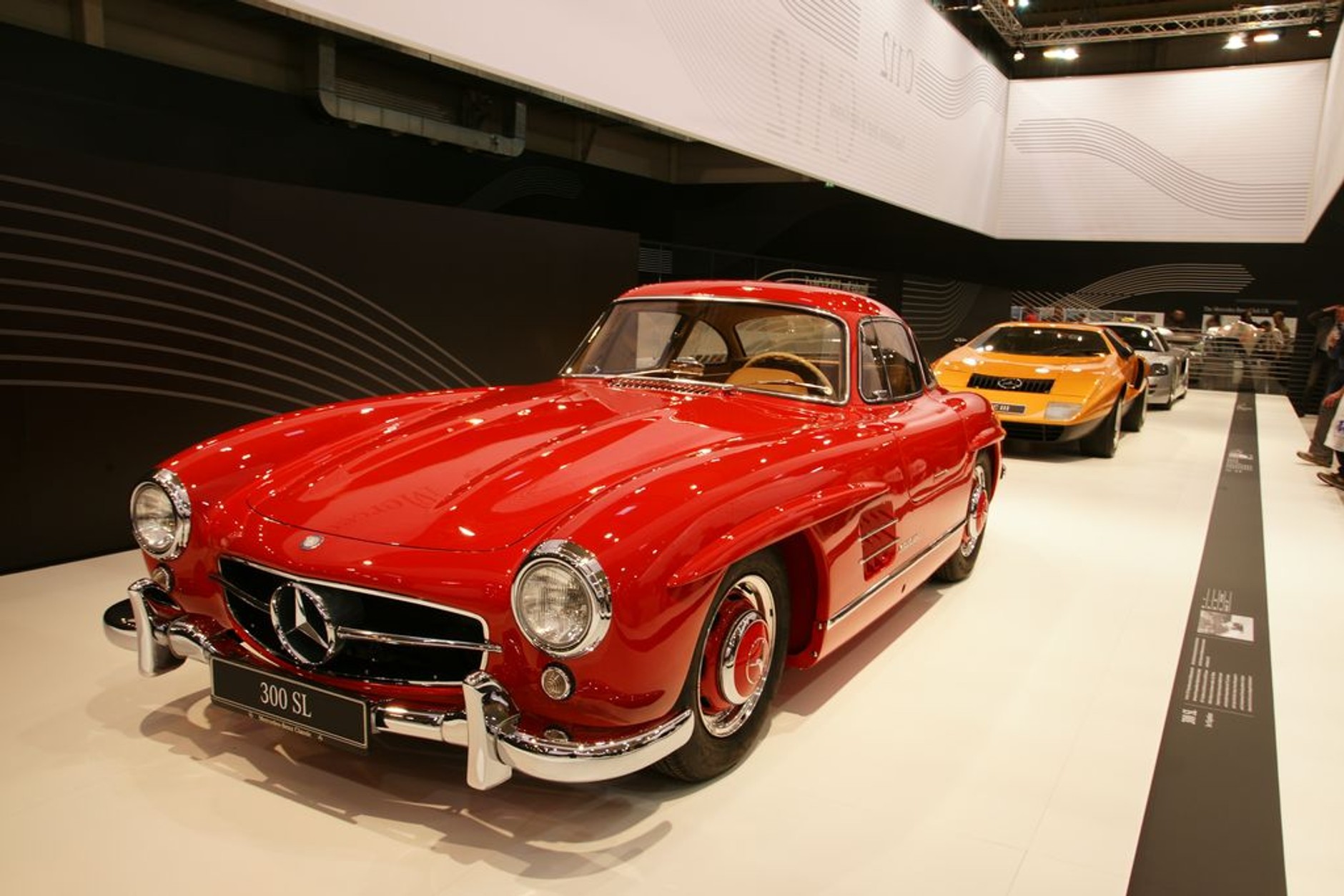 Techno Classica Essen 2010: targi rekordów - zaprzeczenie kryzysu w motoryzacji (galeria)